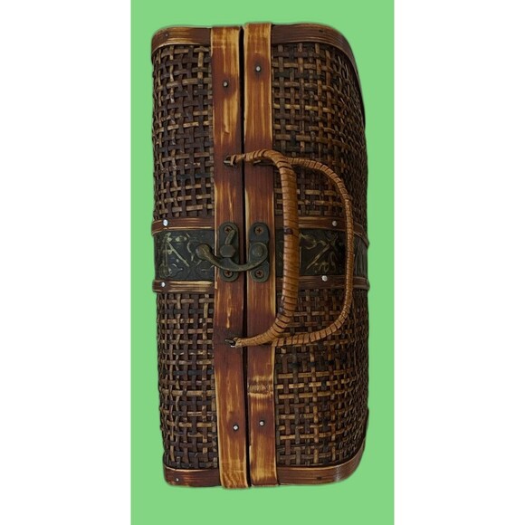 Wooden Vintage Unique Handbag With Metal Latch Purse - Picture 2 of 12